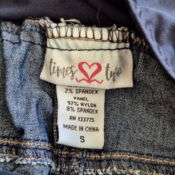 NEW Times Two Maternity Medium Wash Jegging Size Small - (4-6) - Picture 9 of 15